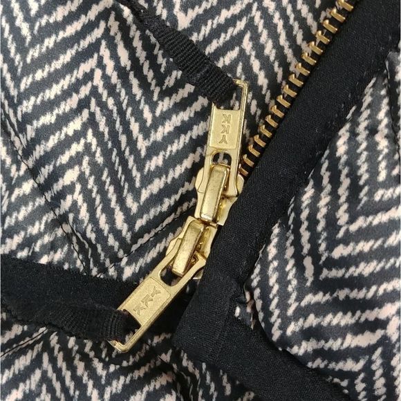 J. Crew Herringbone Excursion Quilted‎ Puffer Vest - Picture 9 of 9